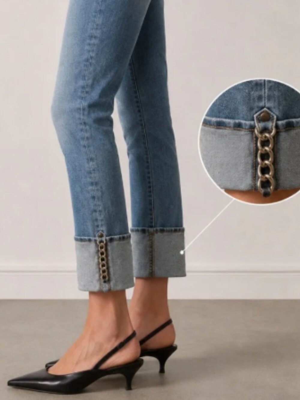 WHBM Mid-Rise Chunky Chain Cuffed Slim Ankle Everyday Soft Light Wash Jeans 8
